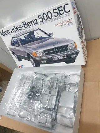Maqueta Tamiya Mercedes-Benz 500 SEC