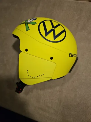 Casco de esquí NUEVO marca EASSUN