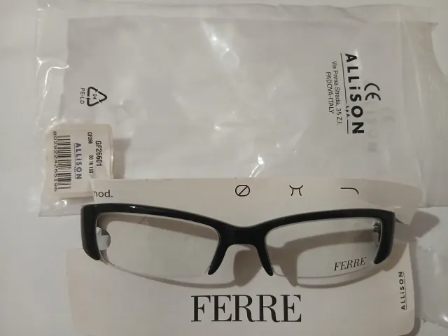 Montatura occhiali da vista FERRE nera