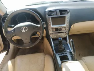 Despiece Lexus IS220