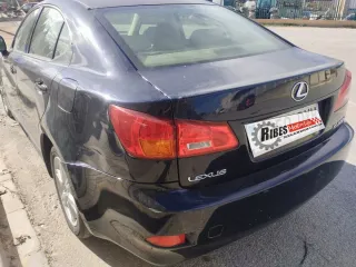 Despiece Lexus IS220