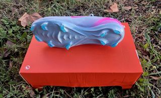 Botas de fútbol Nike de ALTA GAMA