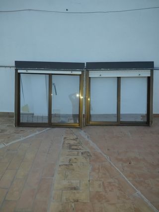 Ventanas correderas aluminio dorado
