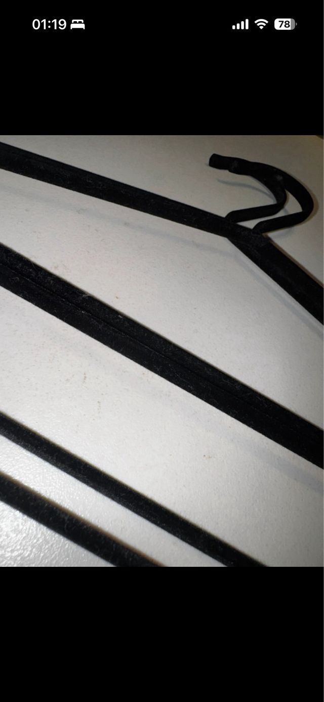 2 grucce appendiabiti in velluto nero