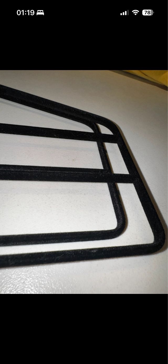 2 grucce appendiabiti in velluto nero