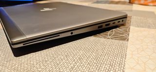 HP ZBook Studio G5 Plata