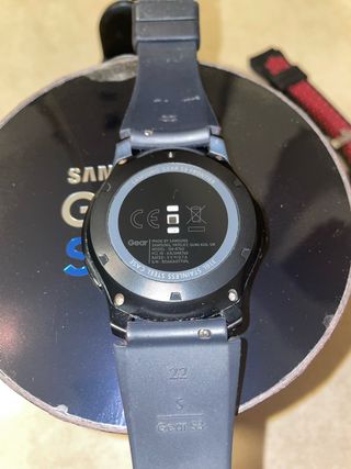 Samsung Gear S3 Frontier + 3 Correas