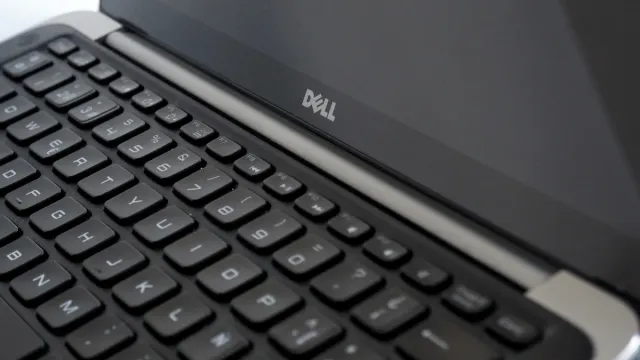 DELL XPS ORDENADOR PORTÁTIL i7 SSD PANTALLA TÁCTIL