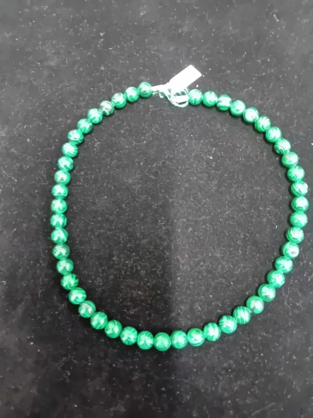 Collana perline colorate con chiusura in argento