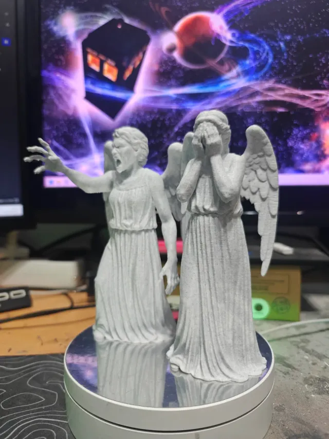 Doctor Who Ángeles Llorones