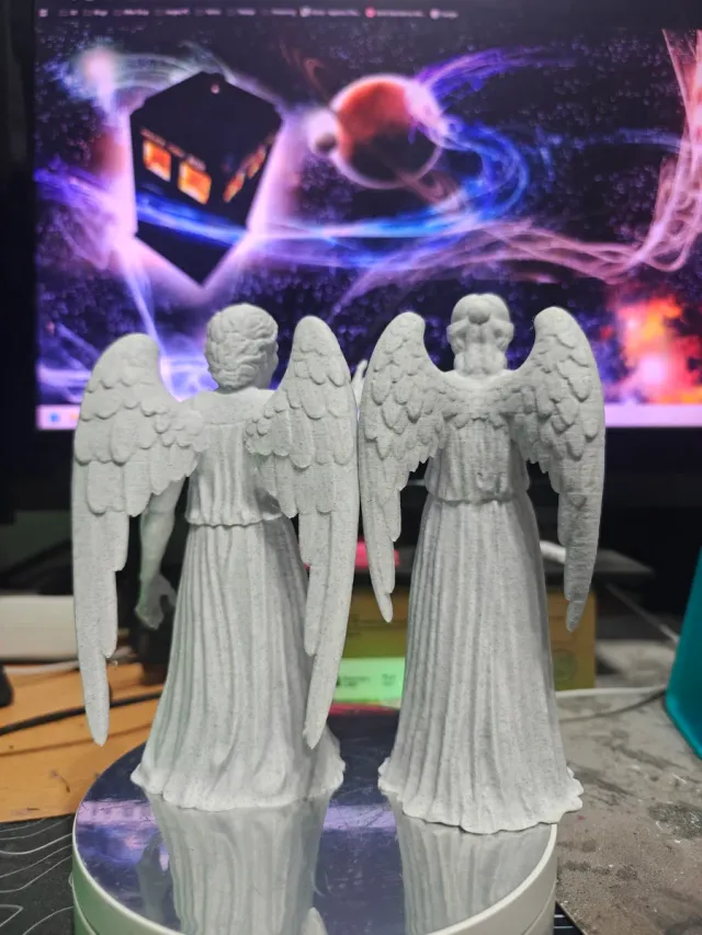 Doctor Who Ángeles Llorones