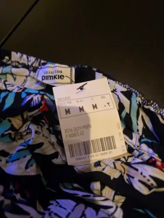 Camiseta palabra de honor estampado floral Talla M