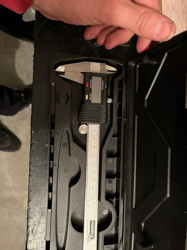 Calibre Digital POWERFIX Precisión