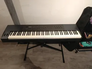 Oxigen 88 Teclas Piano MIDI