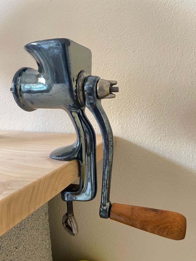 Tritacarne Vintage Smaltato