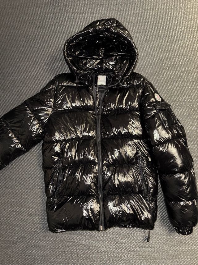 Chaqueta Moncler Brillante Negra Talla M