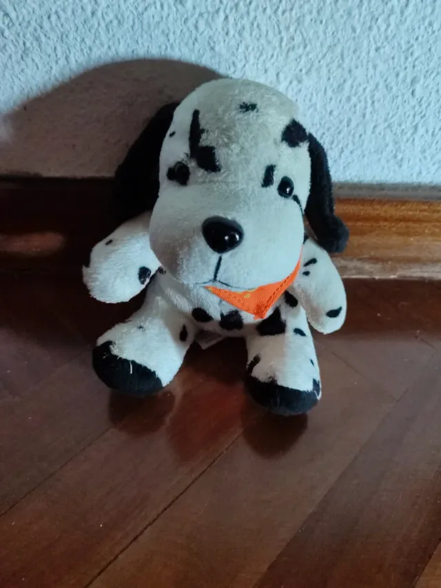 Peluche perro dálmata con pañuelo