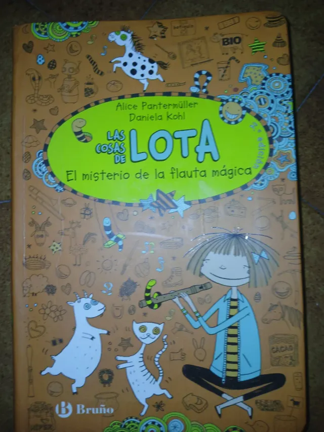 Libro infantil Las cosas de Lota