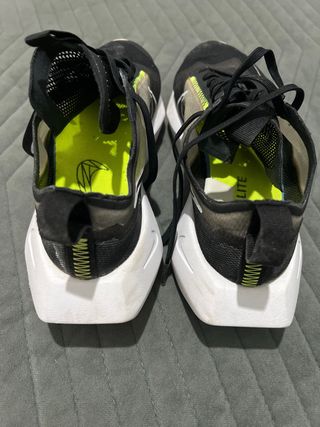 Nike Bambas Negras y Verdes