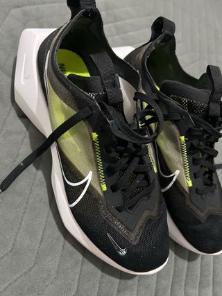 Nike Bambas Negras y Verdes