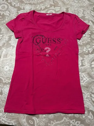 T-shirt Guess donna fucsia con strass