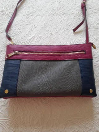 Bolso Fornarina azul ,gris y fusia  