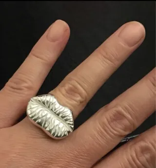 Anillo Labios Plata