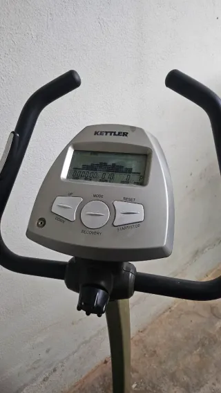 Bicicleta estática Kettler con pulsometro