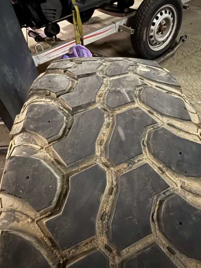 3 Neumáticos 32x11.5 R15LT