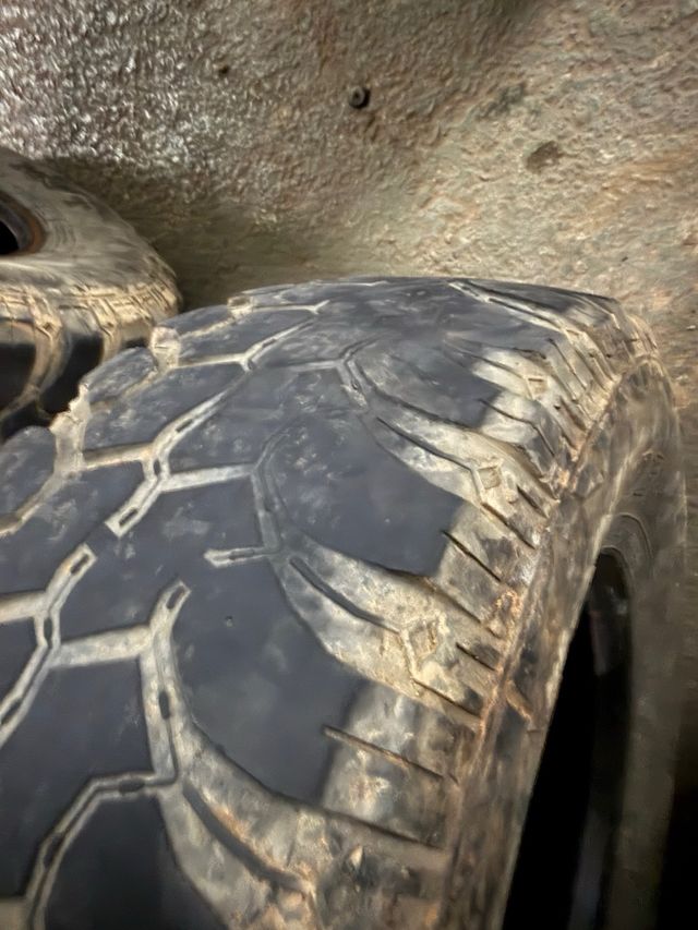 3 Neumáticos 32x11.5 R15LT