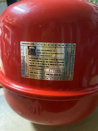 Vaso espansore per caldaia a gasolio