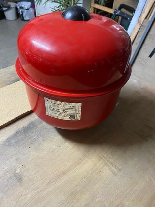 Vaso espansore per caldaia a gasolio