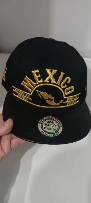 Gorra King's Choice Negra Bordada México