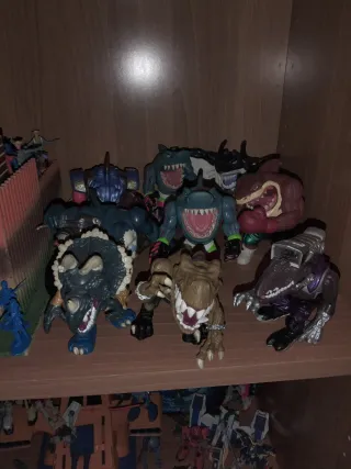 Lotto di 9 personaggi Street Shark Vintage