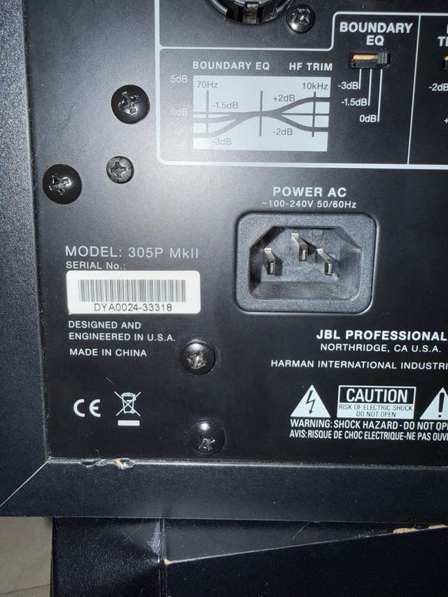 Altavoces JBL Profesional Serie 3