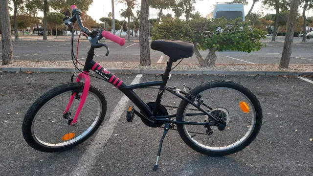 Bicicleta niña 20 pulgadas. Decathlon