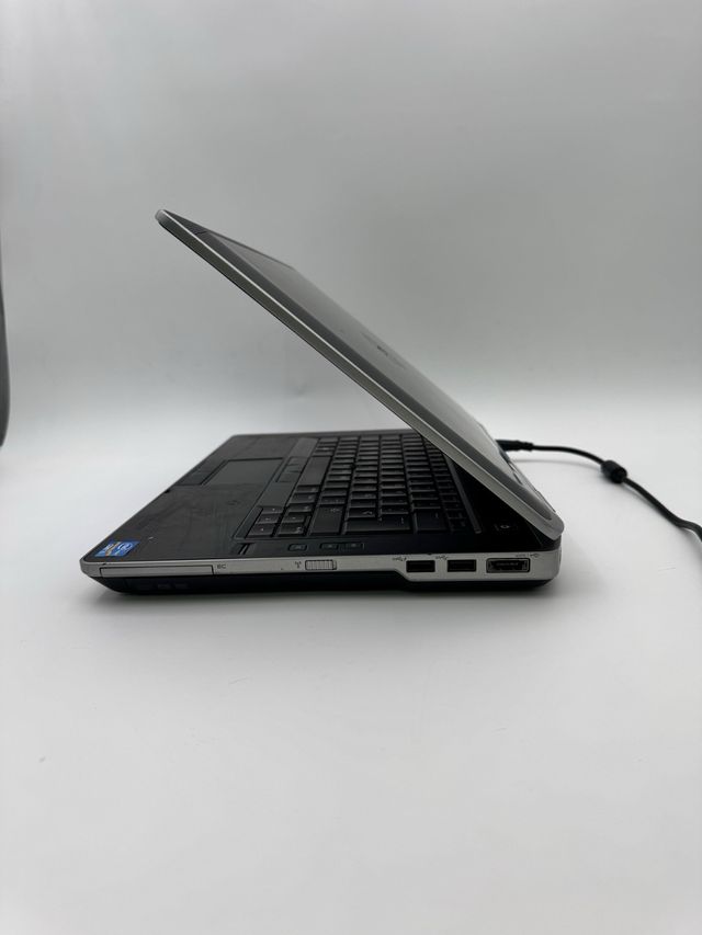 Dell i5, 8ram, 1000gb HDD, Nvidia 1GB, SIN BATERIA