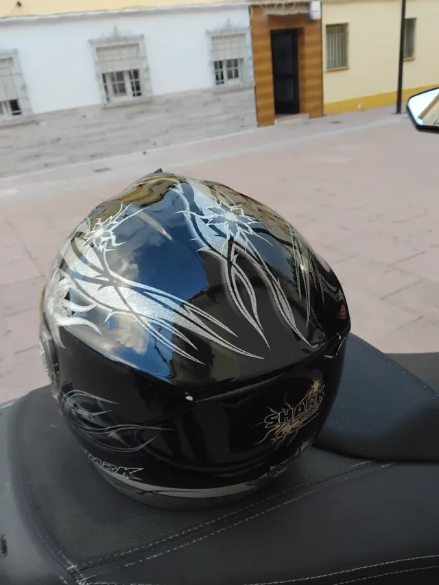 Casco de moto Shark talla s