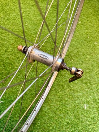 Rueda CODA 700 / Mavic X221 . 26”