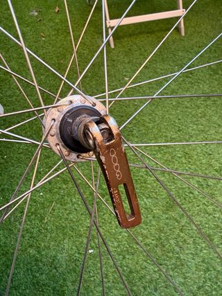 Rueda CODA 700 / Mavic X221 . 26”