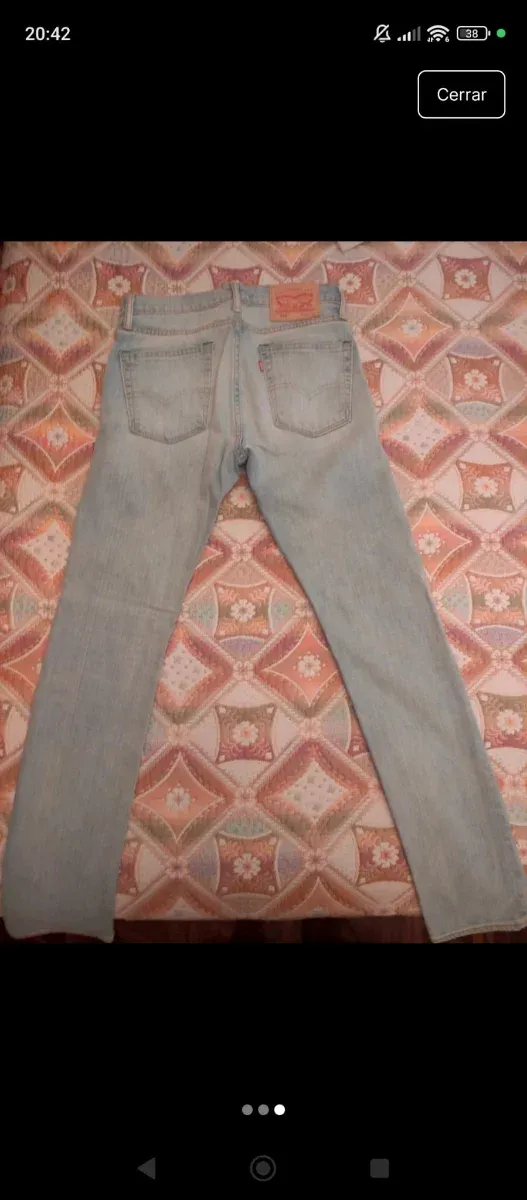 Pantalón vaquero azul claro