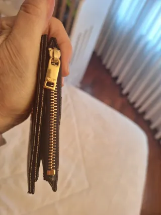 Billetero YSL Negro y Dorado