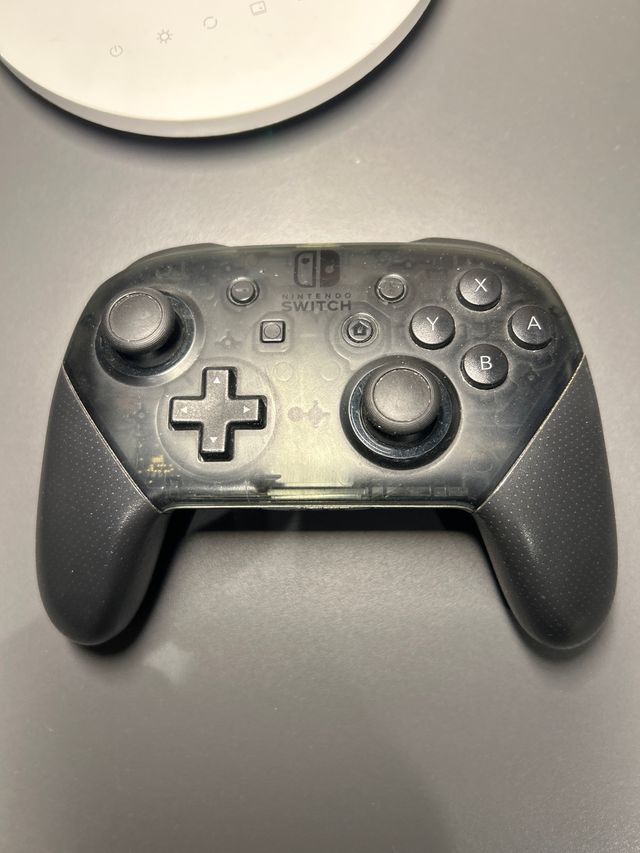 Mando Pro Nintendo Switch