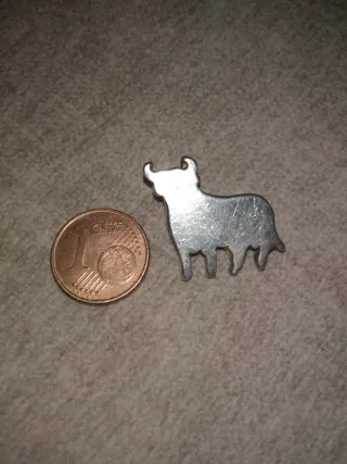 (REGALO BOLSO) Colgante de plata Toro Osborne