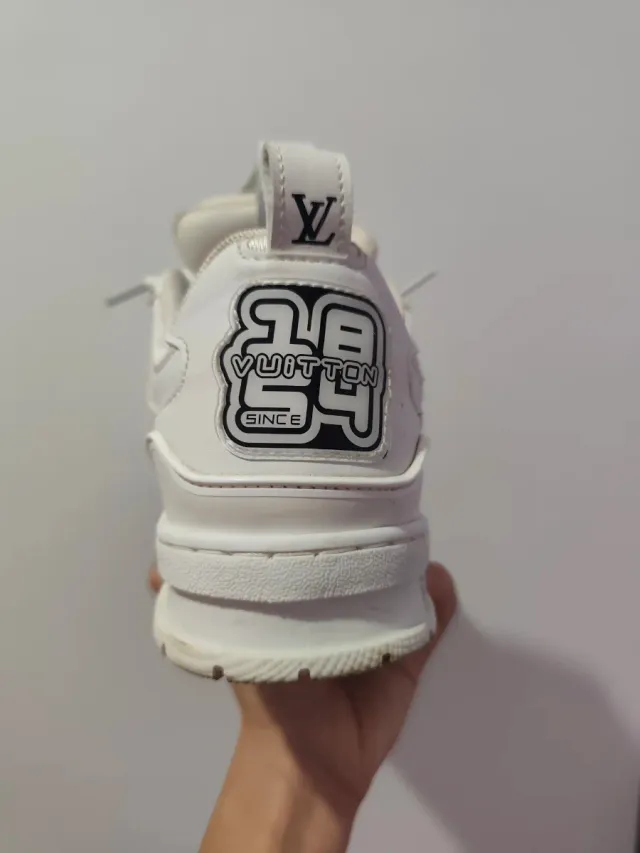 Zapatos Louis Vuitton Skate Talla 40 Blancos