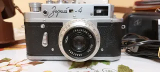 Macchina fotografica Zorki 4 + accessori