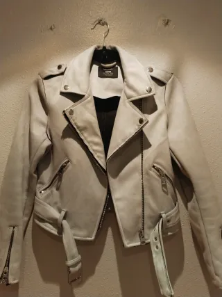 Cazadora Biker Gris Serraje Corta Bershka Talla S