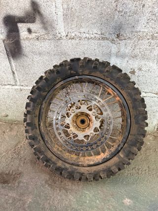 Neumático y llanta  Pit Bike 80/100-12