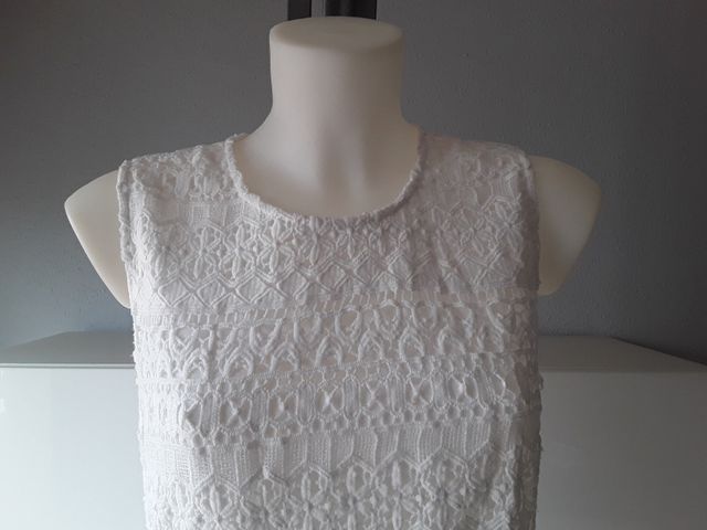 Vestido blanco de encaje de Antea. Talla 38