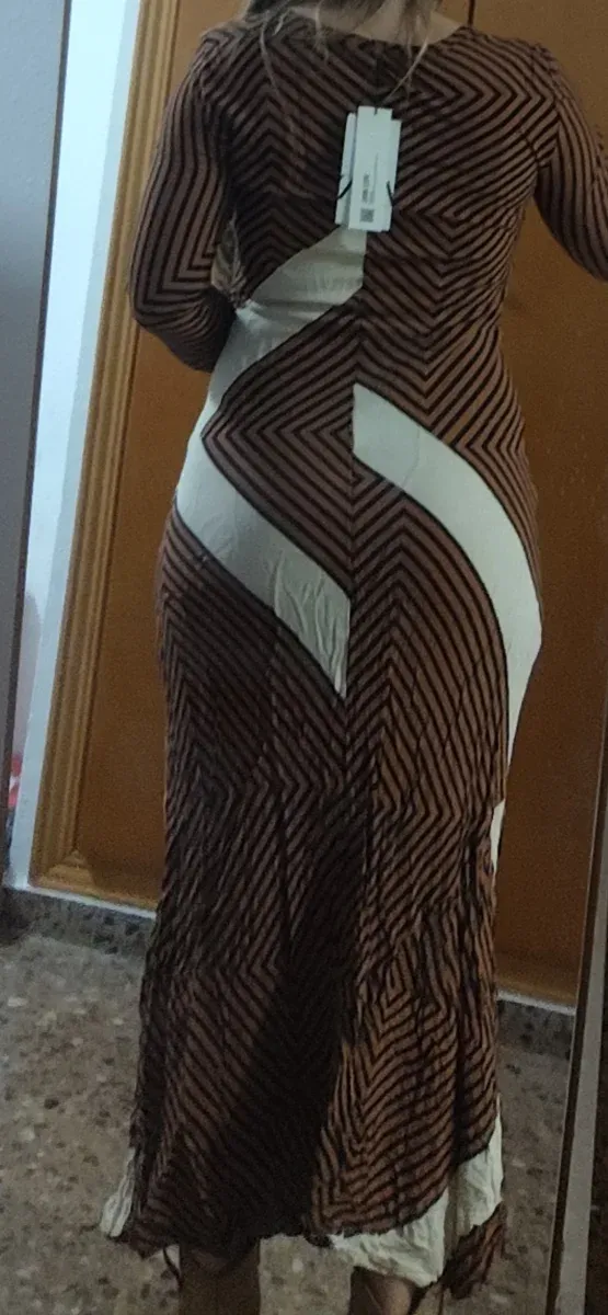 Vestido Zara XS Marrón y Blanco Geométrico